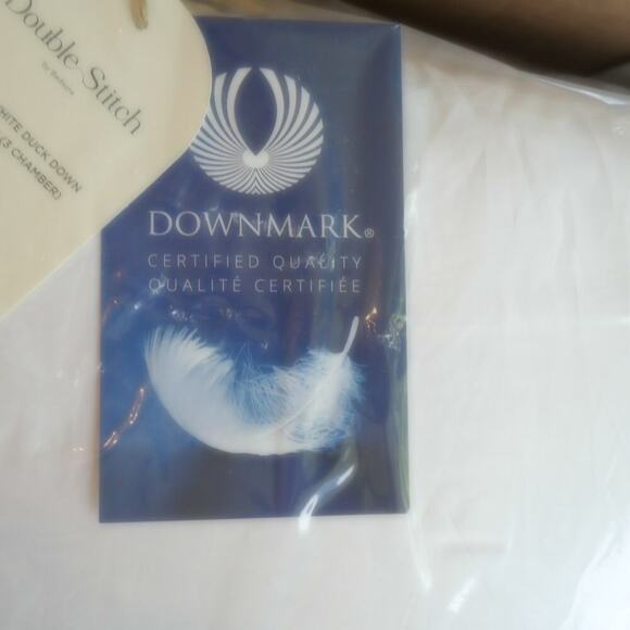 NEW Double Stitch by Bedsure Down Pillow  3-Chamber Standard Size Firm - Picture 6 of 10